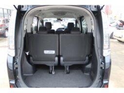 
										TOYOTA VOXY 2016 full									