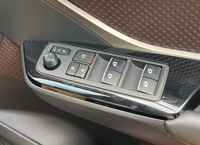 
								TOYOTA C-HR 2016 full									