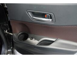 
										TOYOTA C-HR 2019 full									