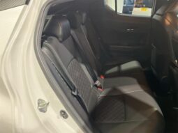 
										TOYOTA C-HR 2021 full									