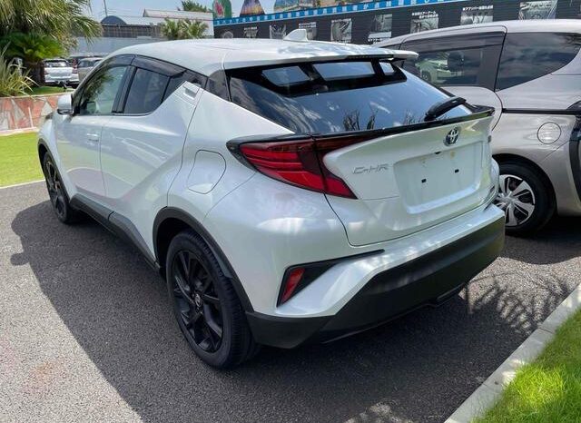
								TOYOTA C-HR 2022 full									