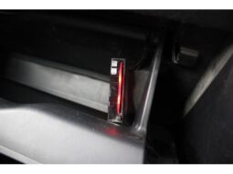 
										TOYOTA VOXY 2019 full									