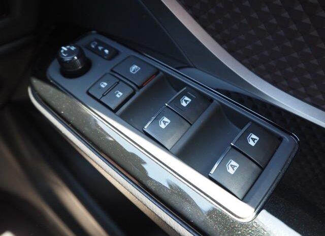 
								TOYOTA C-HR 2018 full									