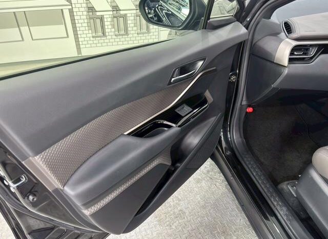 
								TOYOTA C-HR 2021 full									