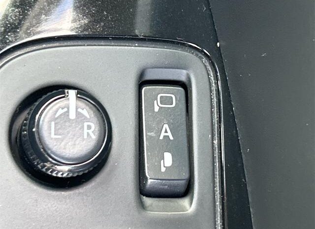 
								TOYOTA C-HR 2017 full									