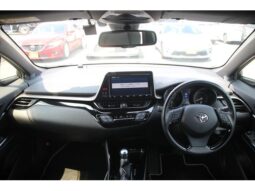 
										TOYOTA C-HR 2019 full									