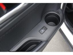 
										TOYOTA C-HR 2019 full									