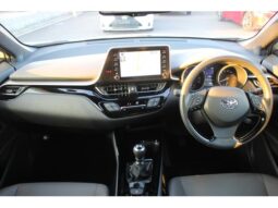 
										TOYOTA C-HR 2020 full									