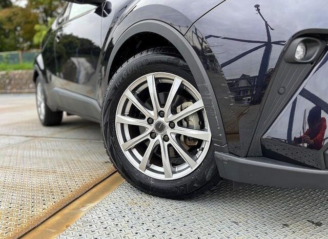 
								TOYOTA C-HR 2022 full									