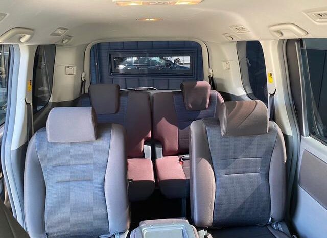 
								TOYOTA VOVY 2009 full									