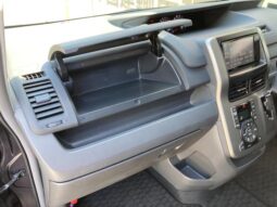 
										TOYOTA VOVY 2009 full									