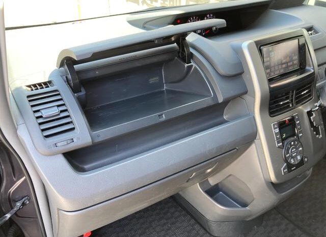 
								TOYOTA VOVY 2009 full									