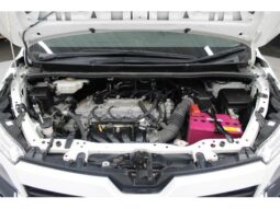 
										TOYOTA VOXY 2019 full									