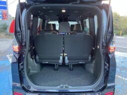 
										TOYOTA VOXY 2022 full									