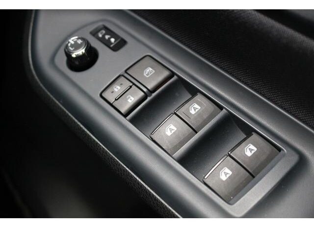 
								TOYOTA VOXY 2016 full									