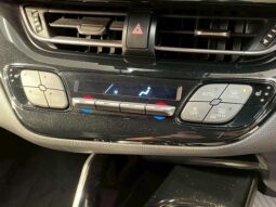 
										TOYOTA C-HR 2016 full									