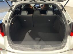 
										TOYOTA C-HR 2021 full									