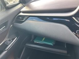 
										TOYOTA C-HR 2017 full									