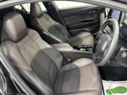 
										TOYOTA C-HR 2021 full									