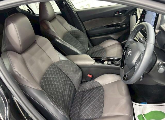 
								TOYOTA C-HR 2021 full									