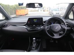 
										TOYOTA C-HR 2019 full									