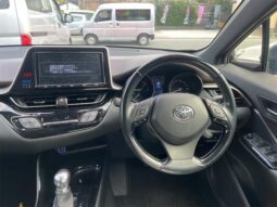 
										TOYOTA C-HR 2016 full									