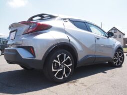 
										TOYOTA C-HR 2018 full									