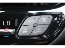 
										TOYOTA C-HR 2019 full									