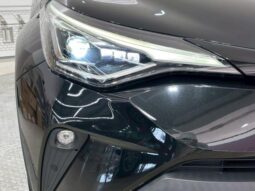 
										TOYOTA C-HR 2021 full									