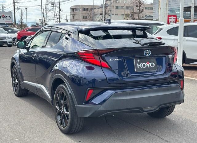 
								TOYOTA C-HR 2021 full									