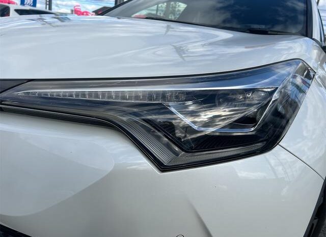 
								TOYOTA C-HR 2017 full									