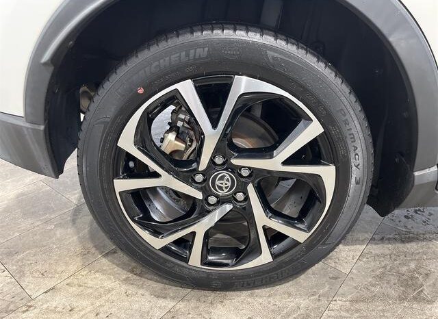 
								TOYOTA C-HR 2018 full									