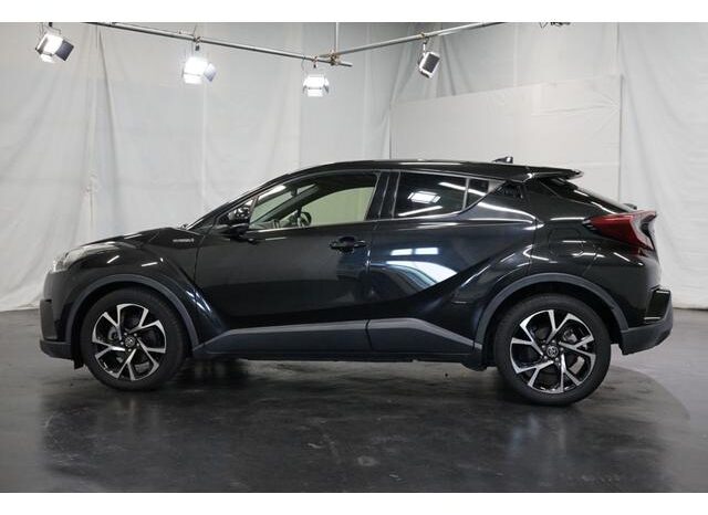 
								TOYOTA C-HR 2019 full									