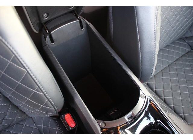 
								TOYOTA C-HR 2020 full									