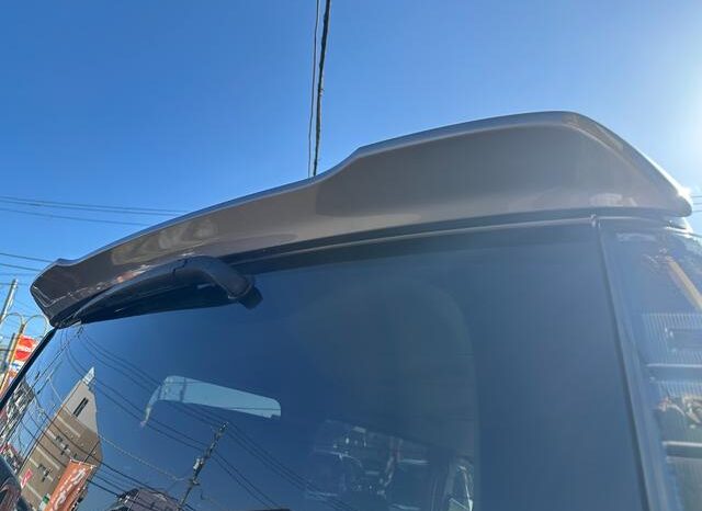 
								TOYOTA VOXY 2019 full									