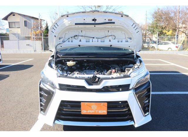 
								TOYOTA VOXY 2019 full									