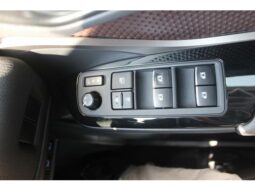 
										TOYOTA C-HR 2017 full									