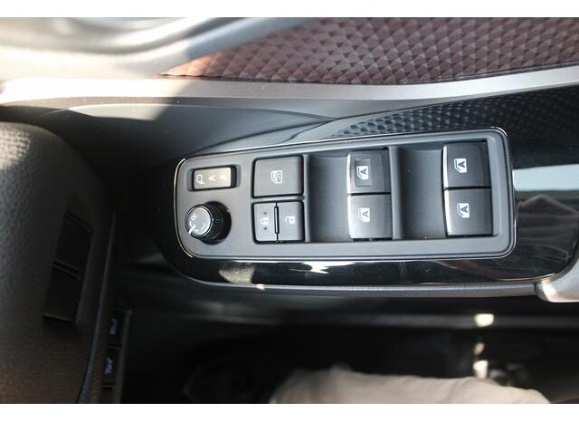 
								TOYOTA C-HR 2017 full									