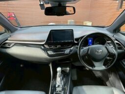 
										TOYOTA C-HR 2016 full									