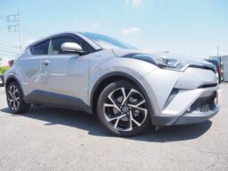 
										TOYOTA C-HR 2018 full									