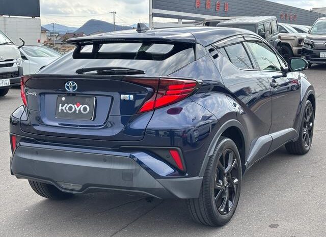 
								TOYOTA C-HR 2021 full									