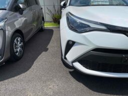
										TOYOTA C-HR 2022 full									