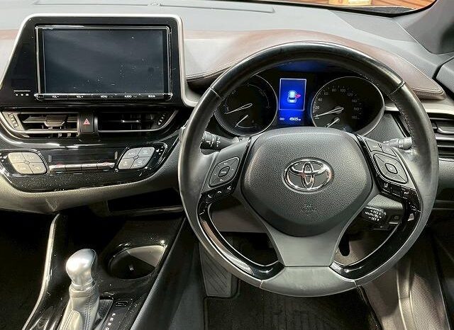 
								TOYOTA C-HR 2016 full									