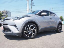 
										TOYOTA C-HR 2018 full									