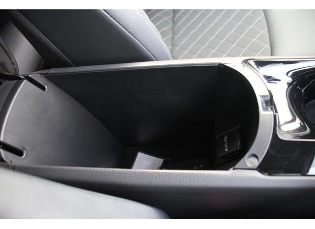 
								TOYOTA C-HR 2019 full									