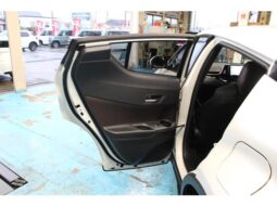 
										TOYOTA C-HR 2017 full									