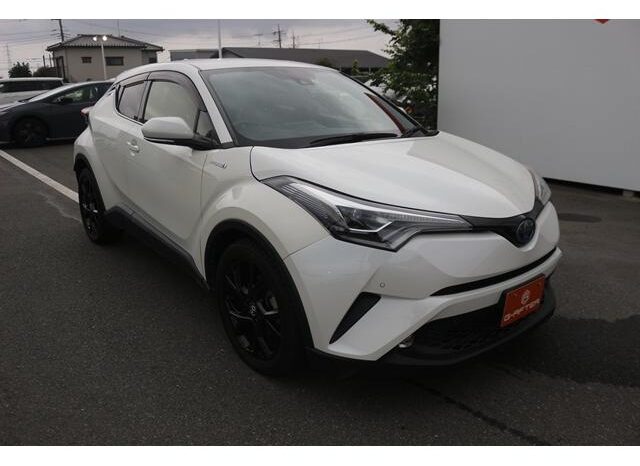 
								TOYOTA C-HR 2019 full									