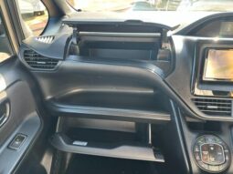 
										TOYOTA VOXY 2019 full									