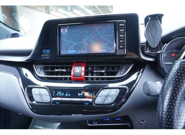 
								TOYOTA C-HR 2016 full									