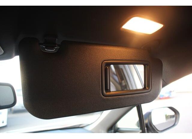 
								TOYOTA C-HR 2020 full									